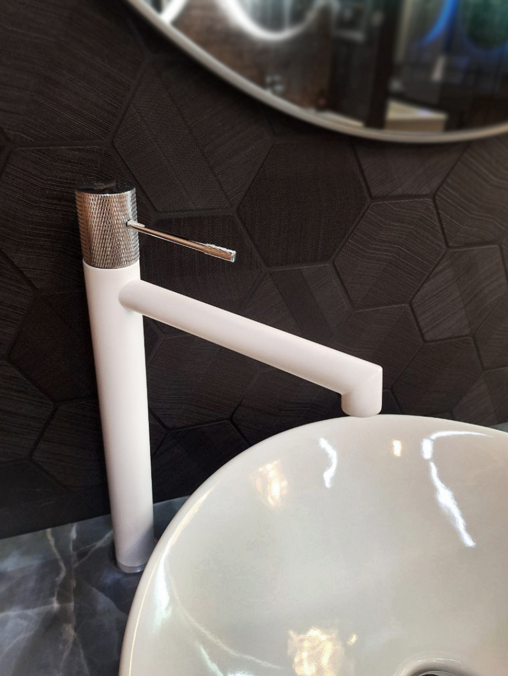 Смеситель для раковины AltroBagno Intento 010217 MW