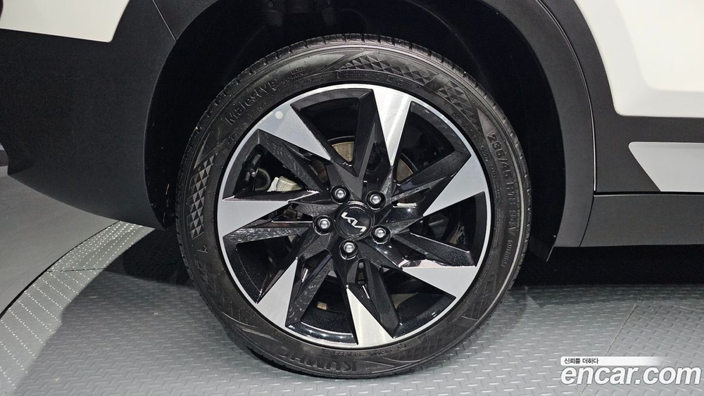 Kia Seltos Бензин 1.6 Turbo 4WD (04.2022)
