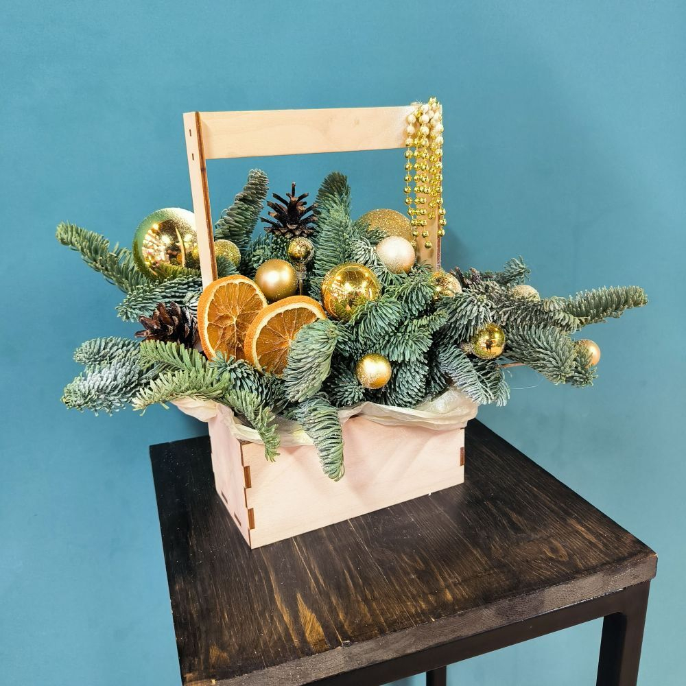 Новогодняя композиция из нобилиса 25