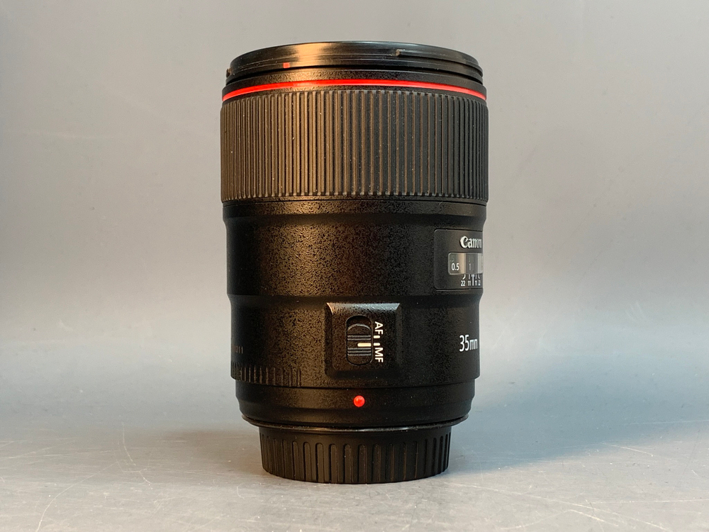 Canon EF 35mm 1.4L II USM
