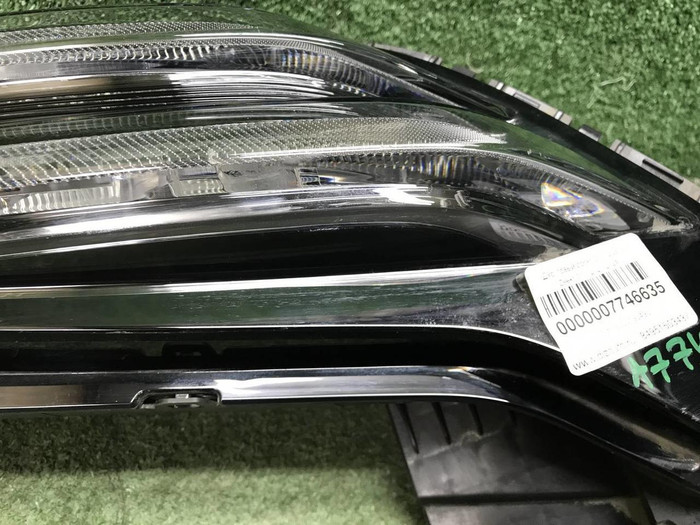 ДХО левый Zeekr 001 (2021-н.в.) LED