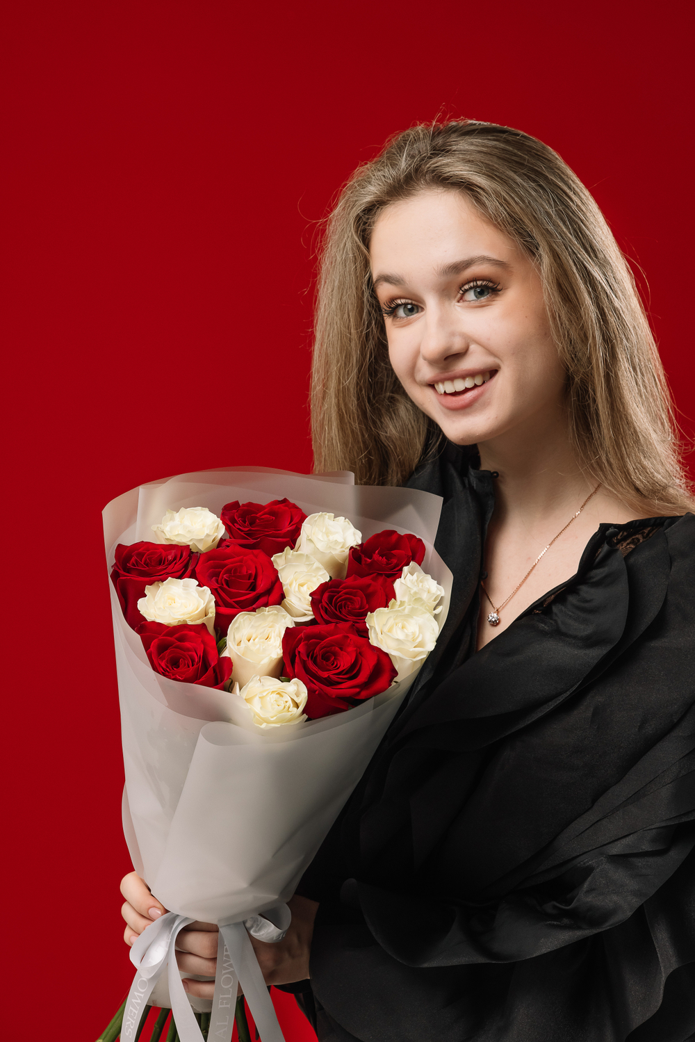 Букет «Микс 15 роз»