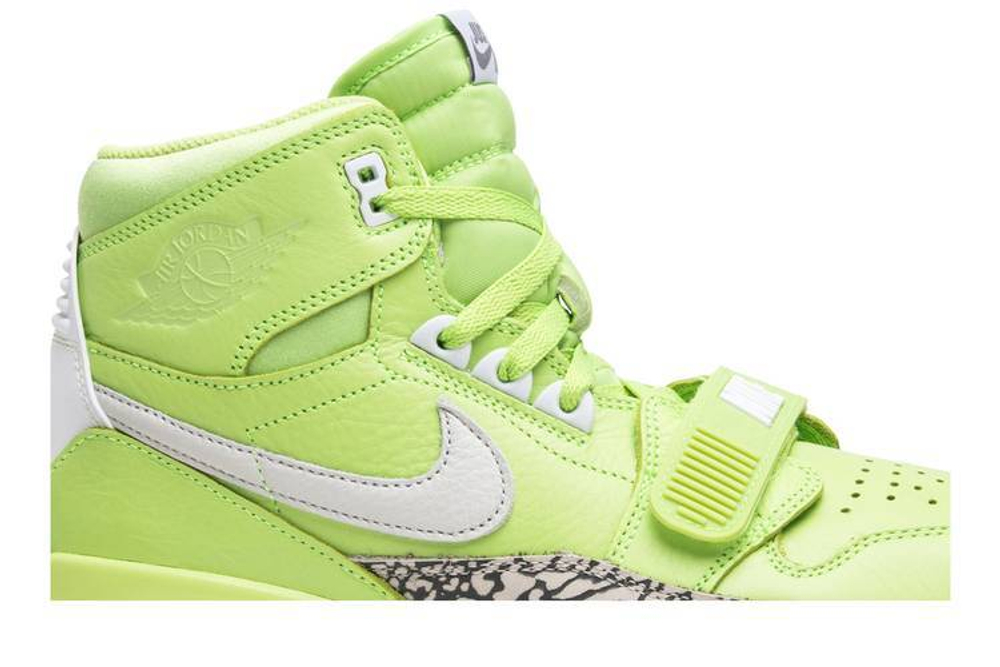 Кроссовки Just Don X Jordan Legacy 312