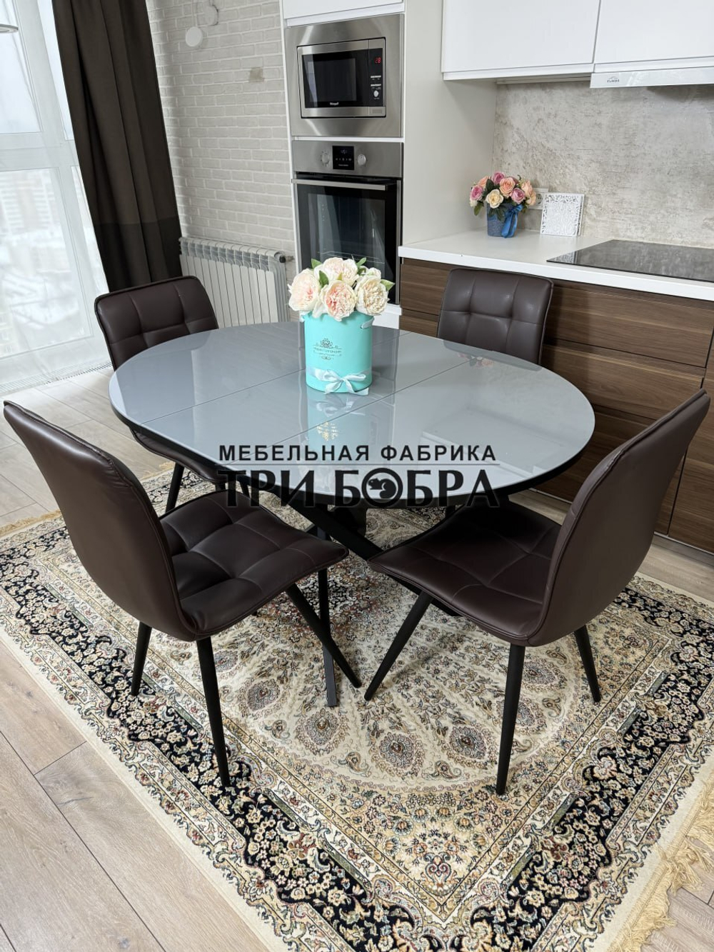 Круглый стеклянный раздвижной стол и стулья "ГУЧИ" коричневый