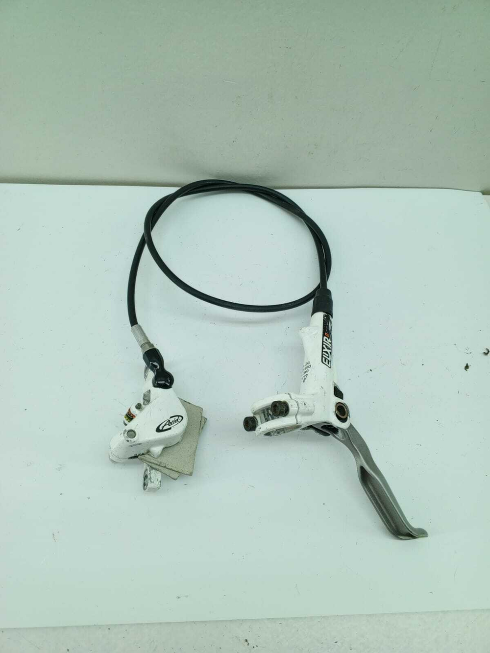 Тормоз для велосипеда Avid Elixir R передний