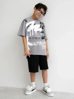 Спортивный костюм для мальчика с шортами на лето