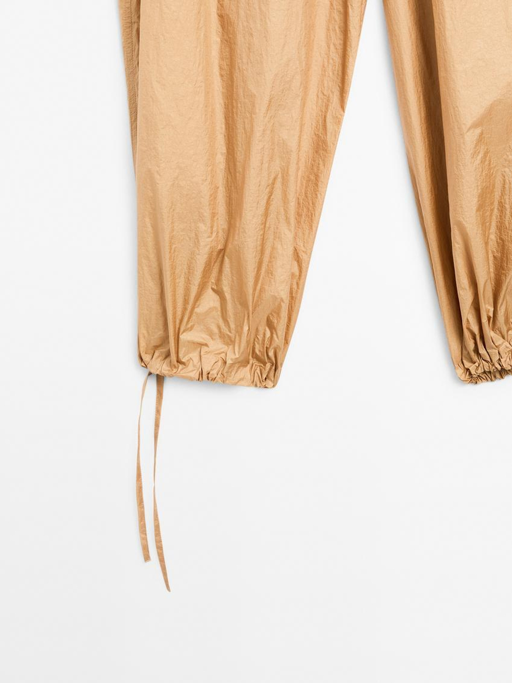 Massimo Dutti Легкие брюки с поясом, натуральный