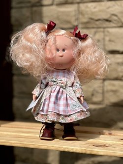 Кукла Nines виниловая 30см MIA в пакете (1108M)