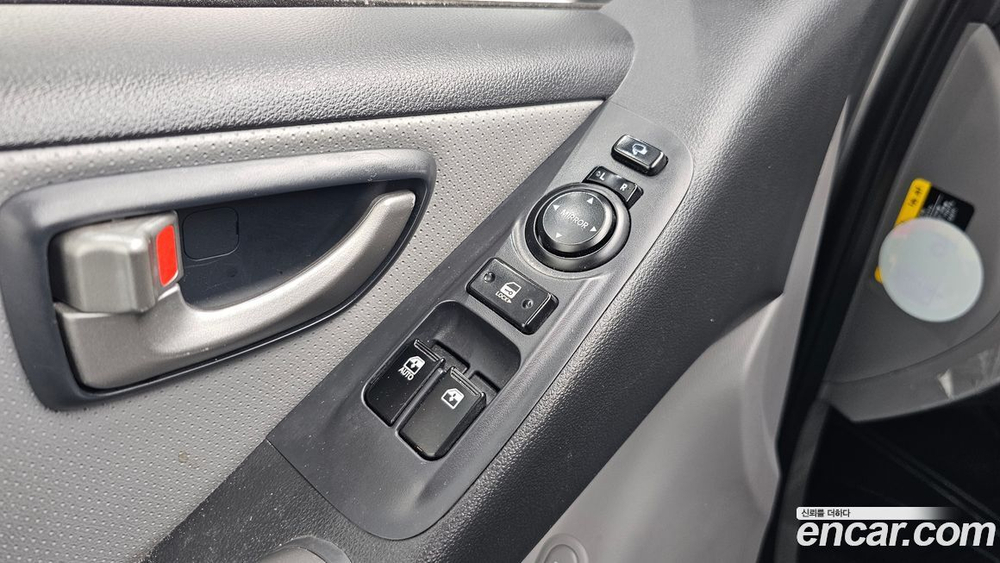 Hyundai The New Grand Starex Van 3-х местный (08.2019)