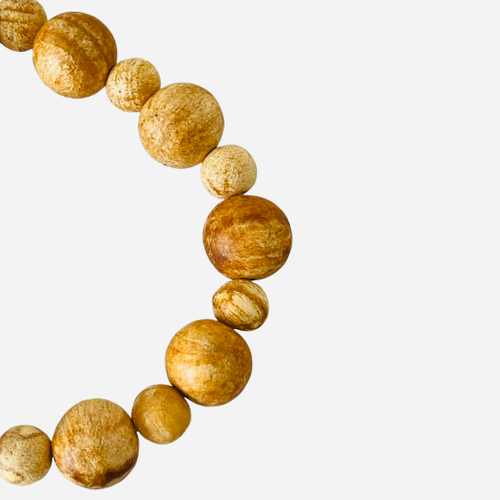 Браслет из больших и маленьких бусин из пало санто