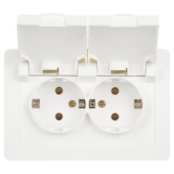 Розетка Intro Style 7-210-01 2х2P+E Schuko с крышкой штор., 16А-250В, СУ, IP44, белый