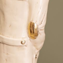 Скульптура Конь в пальто Айвори