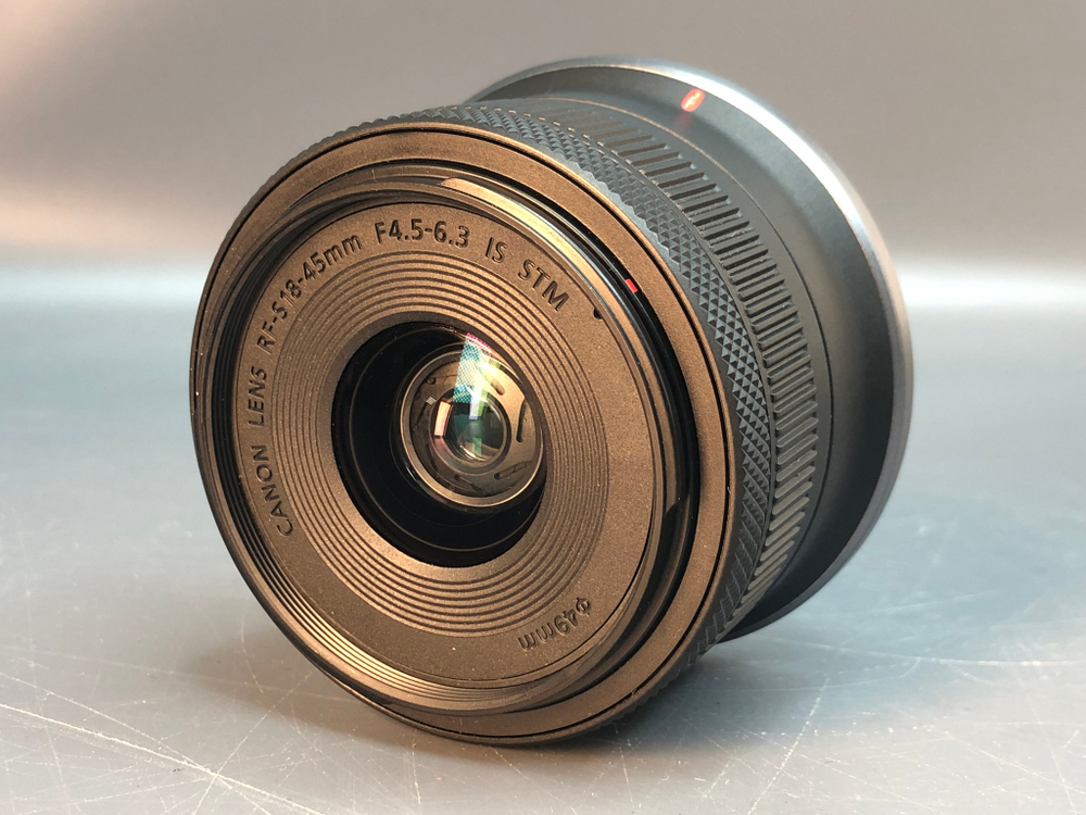 Canon RF 18-45mm