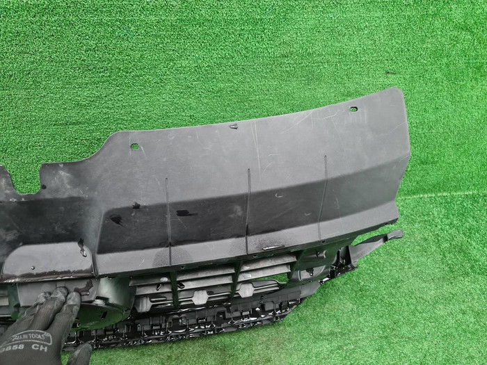 Кронштейн решетки VW Transporter T6 (2019-н.в.)