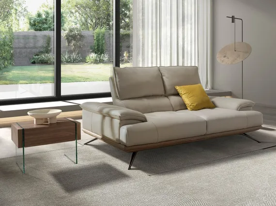 2-местный диван из серо-коричневой кожи, модель 6248