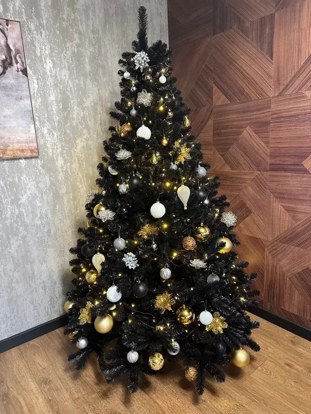 Искусственная черная елка «Чёрная жемчужина» 240 см / 2.4 м