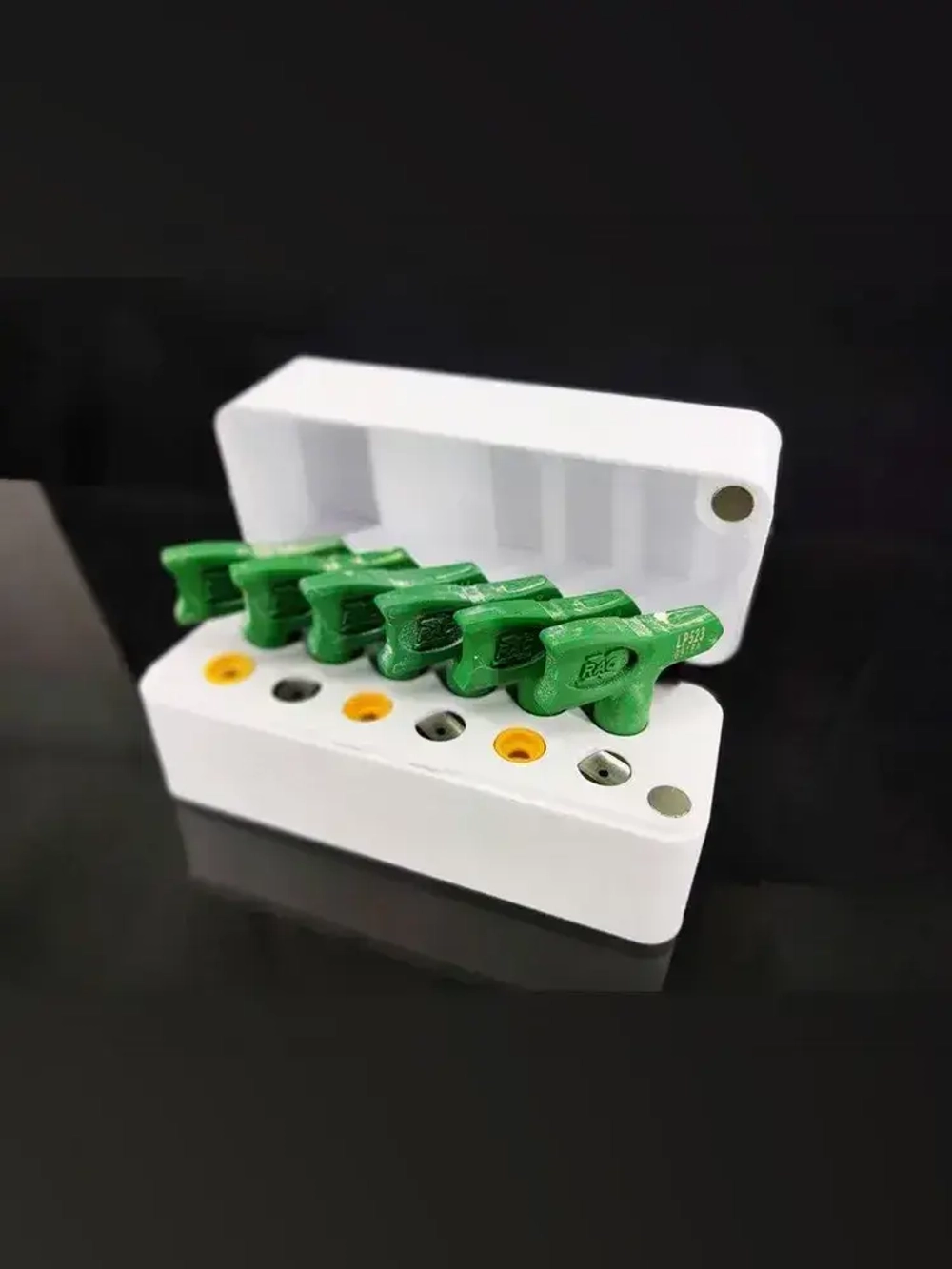 Бокс для хранения 6 сопел Graco