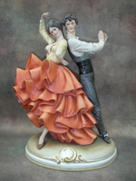 Статуэтка. Фарфор. В ритме Кармен. Capodimonte. Италия