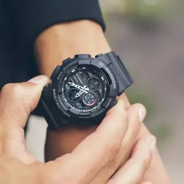 Наручные часы Casio G-Shock GA-140-1A1DR