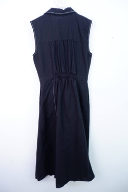 Платье с контрастной строчкой, визуально на 42/44 размер