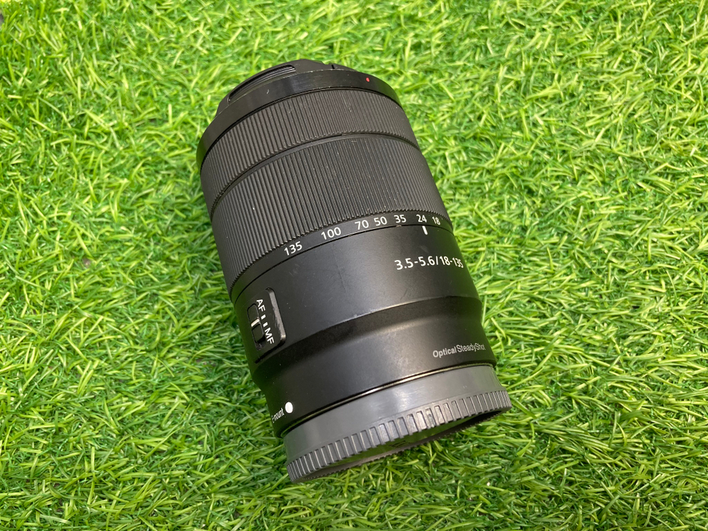 Sony E 18-135mm F3.5-5.6 OSS Покупка/Продажа