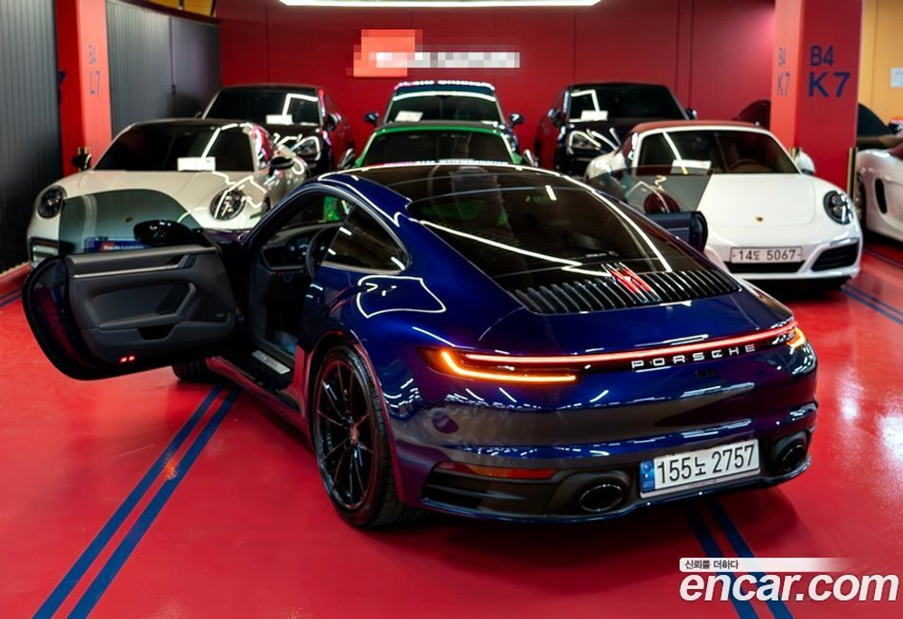Porsche 911 (992) Carrera (11.2021)
