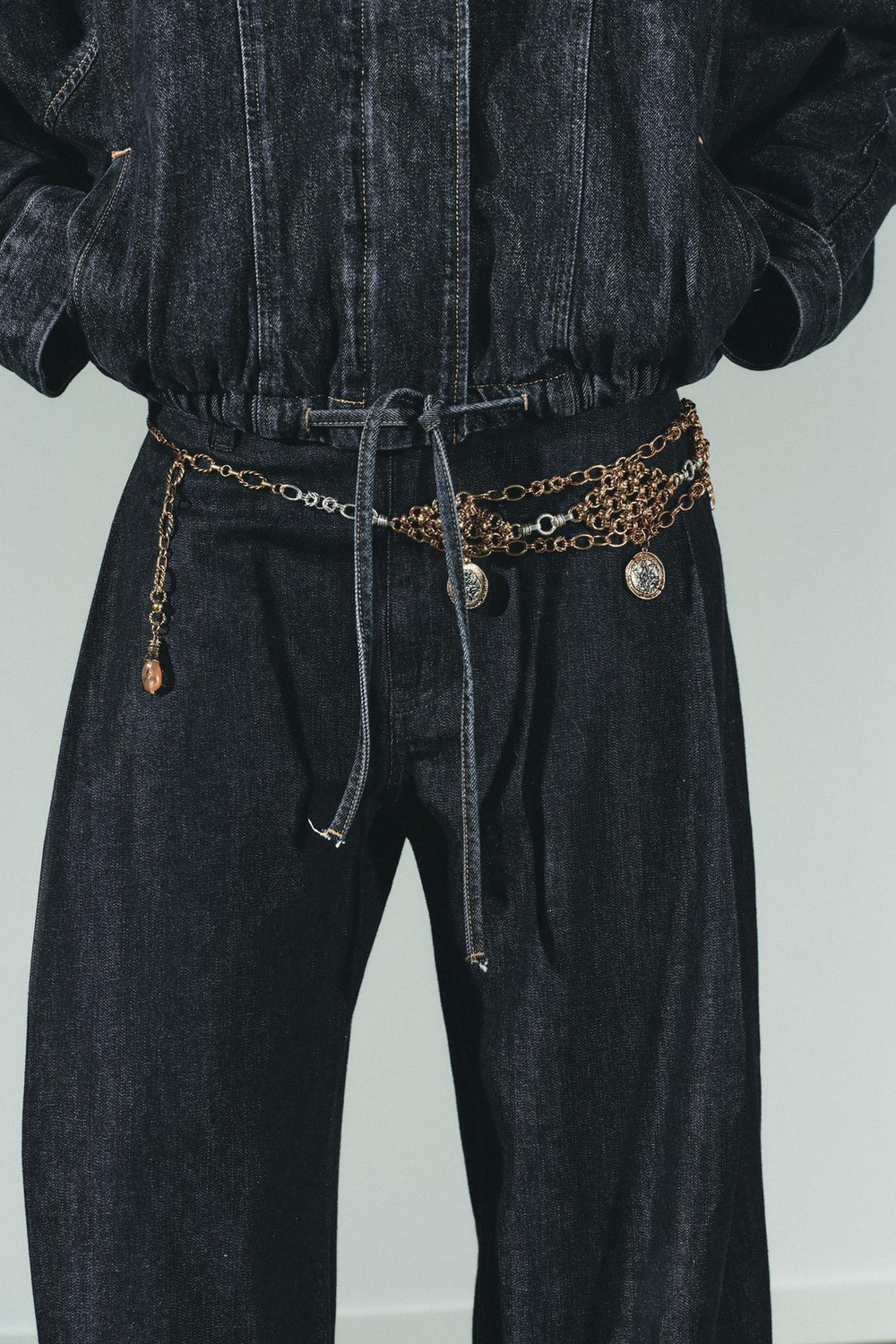 ZARA МЕТАЛЛИЧЕСКИЙ РЕМЕНЬ С РОМБАМИ И МЕДАЛЬОНАМИ, ЗОЛОТОЙ/СЕРЕБРЯНЫЙ