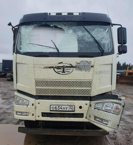 FAW J6 8x4 Самосвал СА3310Р66K24T4E5 (Дизельный, 11,1 л, 420 л.с., МТ)