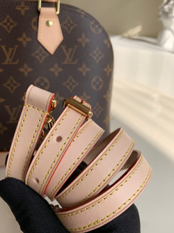 Louis Vuitton Alma PM