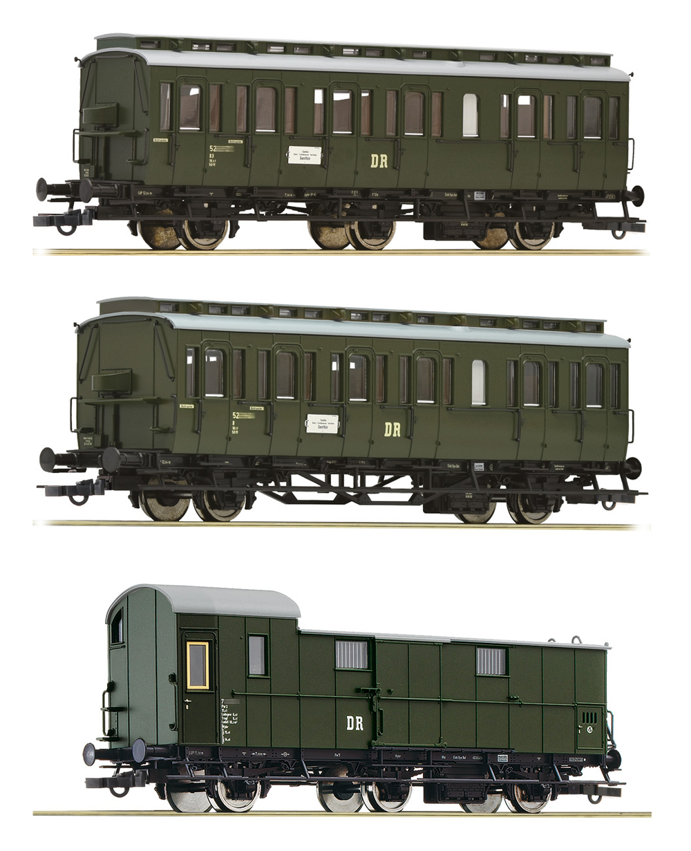 Набор 2 пассажирских + багажный вагон, DR, III