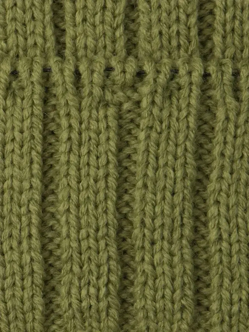 Шапка детская осенняя с завязками и помпонами