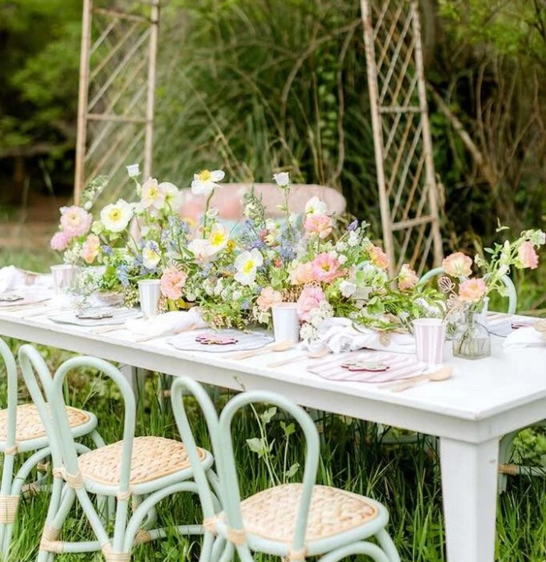 Нежная Пасха в саду