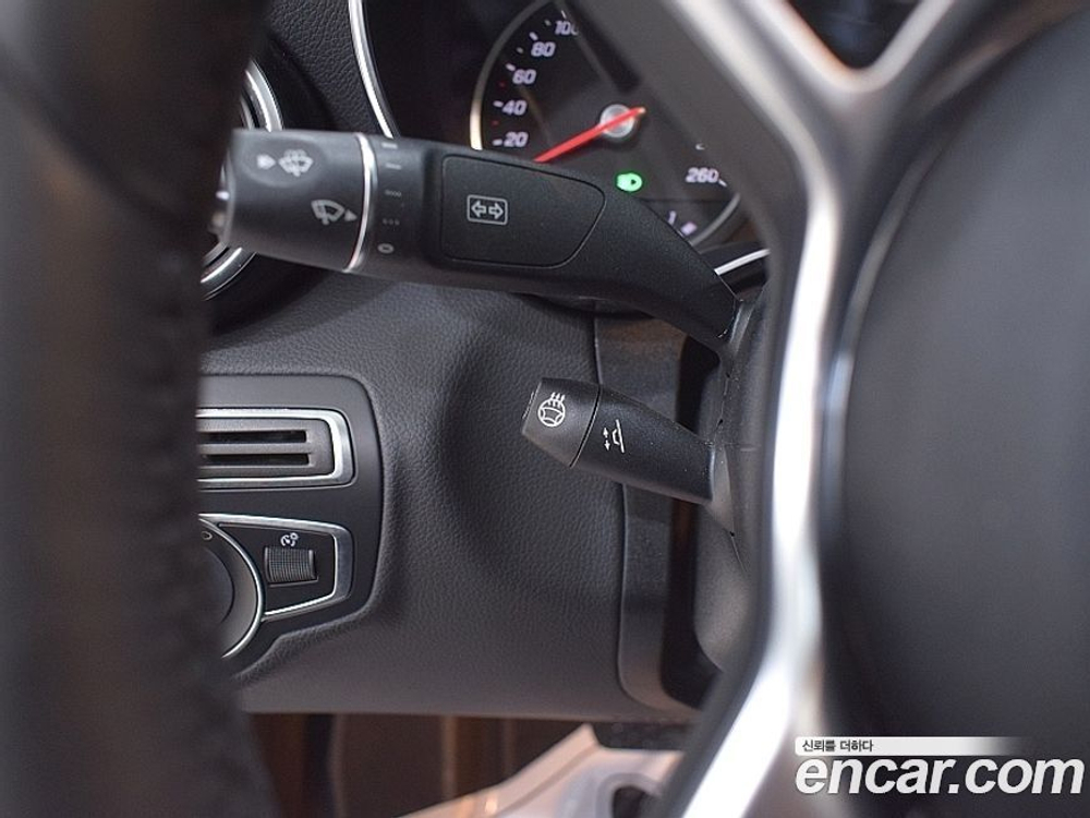 Mercedes-Benz C-Class W205 C200 Avangarde (05.2020)