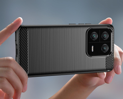 Чехол защитный черного цвета на смартфон Xiaomi 13 Pro, серия Carbon от Caseport