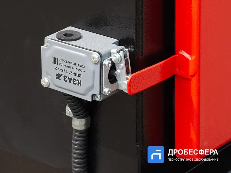 Пескоструйная камера PST КСО-135-И-ФВР-М с боковой загрузкой