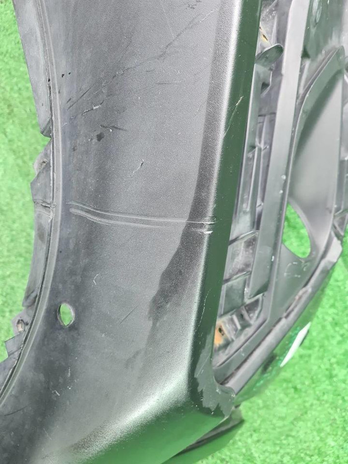 Бампер передний Lada Vesta (2015-2022) Cross