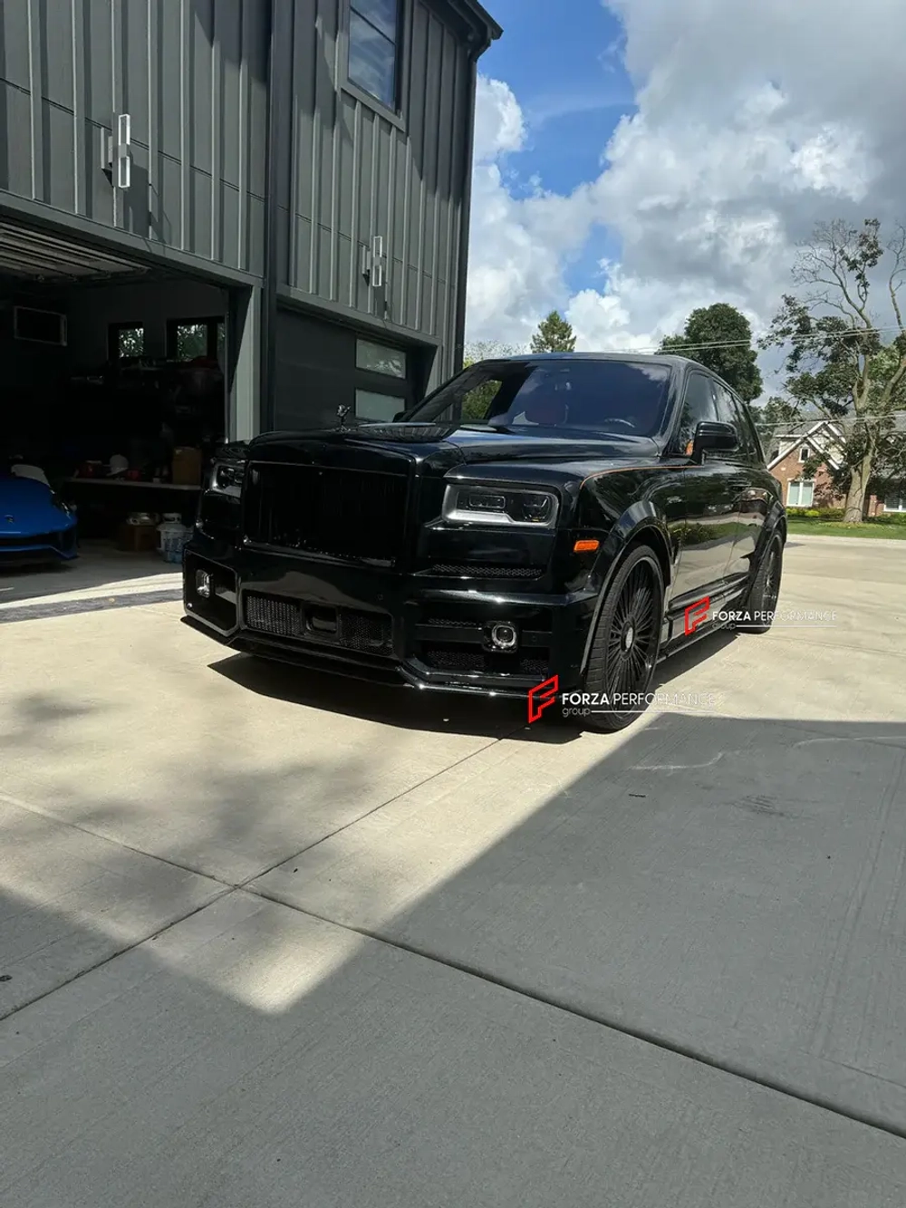 Карбоновый обвес для ROLLS ROYCE CULLINAN 2018 - 2024 Ролс Ройс Куллинан