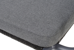 "Нуар" стул плетеный из роупа, каркас алюминий темно-серый (RAL7024) муар, роуп темно-серый круглый, ткань темно-серая 027