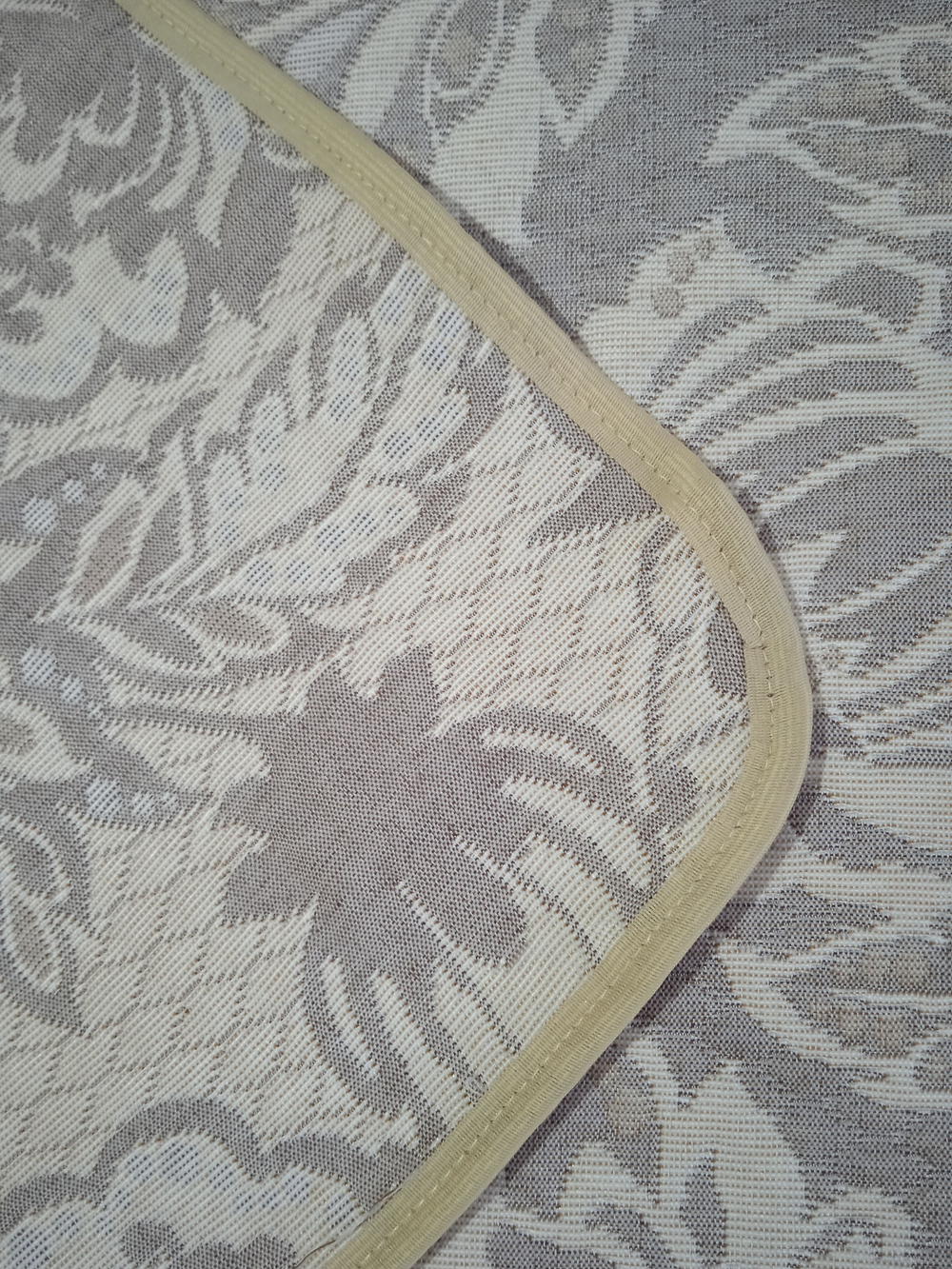 Покрывало жаккардовое двухстороннее Нежность 17-18 беж,серый евро (240х200)