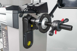 IPRO BM4 балансировочный станок