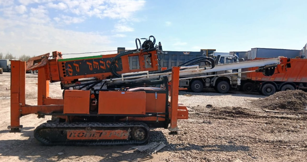 МГСУ ИНФ-23V.2 Сваебойная установка ИНФ-23V.2 (Дизельный, 1,4 л, 27 л.с., АТ)