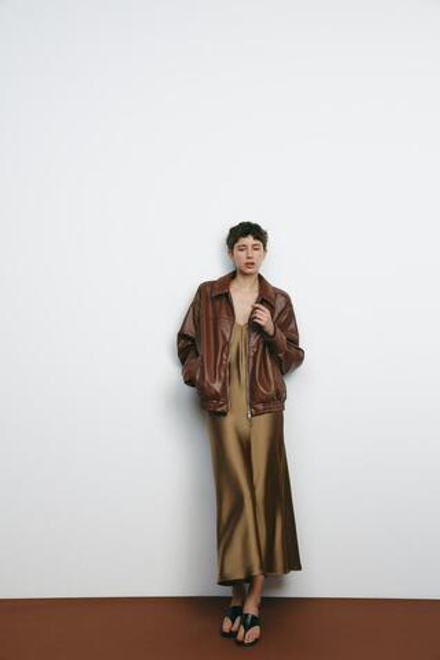 ZARA ПЛАТЬЕ МИДИ ИЗ САТИНА, ЦВЕТ ПРЯЖИ