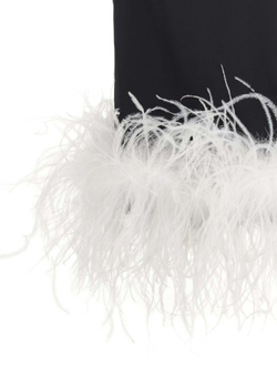 Костюм брючный с перьями