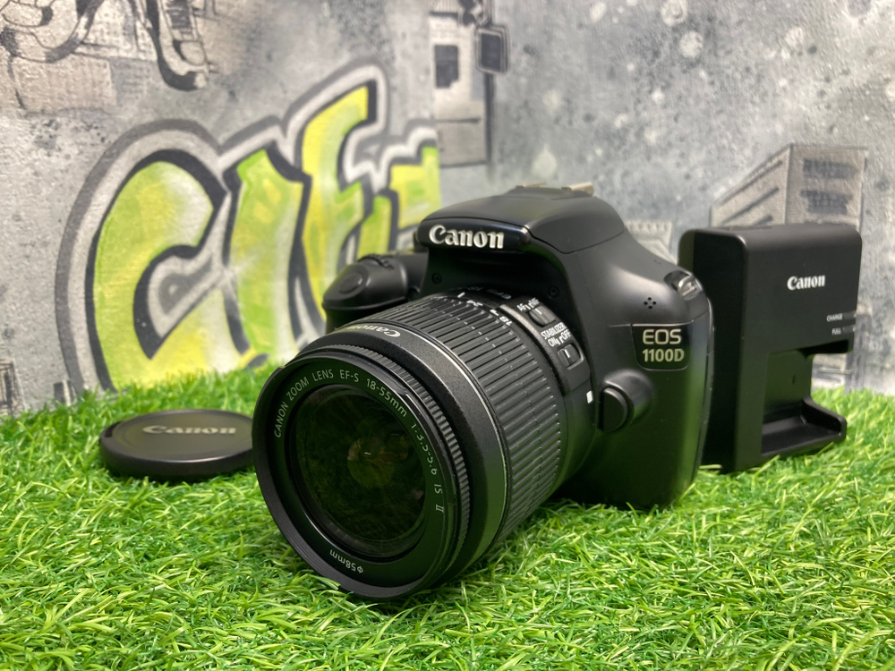Canon 1100D Kit 18-55mm 3.5-5.6 IS II 8500 кадров