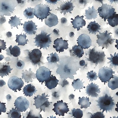 Чернильные Капли на Белом Фоне