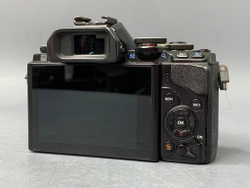 Olympus OM-D E-M10 Body 40.900 Кадров