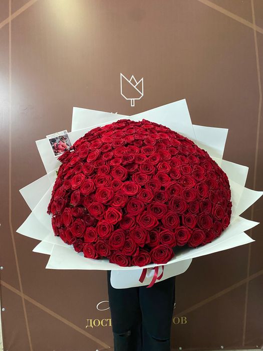 Букет 333 розы