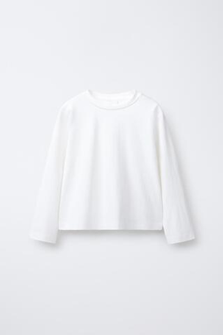 ZARA ОДНОТОННАЯ ФУТБОЛКА С ДЛИННЫМИ РУКАВАМИ, БЕЛЫЙ