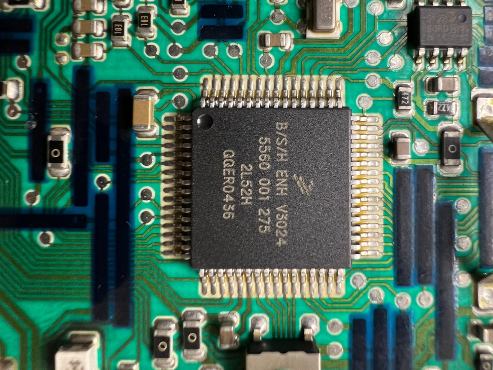 WFC2067OE кт81 Электронный модуль для стиральной машины Bosch 5500006933 б/у