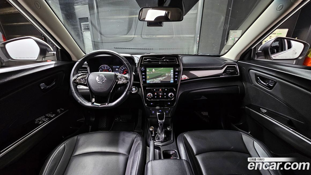 KG Mobility (Ssangyong) Very New Tivoli Бензин 1.5 2WD (07.2020)